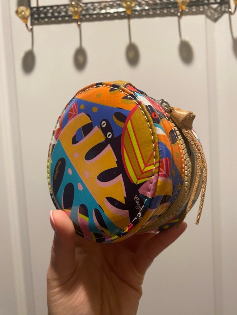 Consuela Travel Jewelry Case - Limited Edition - Noted Flaws in Description - Picture 2 of 11